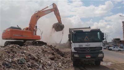 رفع 980 طن مخلفات ونواتج هدم في حملة نظافة بحي شرق المنصورة 