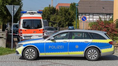 إصابة 13 شخصًا بعد رش غاز مهيج خلال حفل في ألمانيا