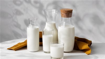 تفسير رؤية اللبن في المنام وعلاقتها بقدوم رزق وفير قريبا 