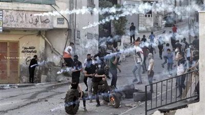 الهلال الأحمر الفلسطيني: 40 مصابا بالغاز والرصاص خلال اقتحام الاحتلال لنابلس