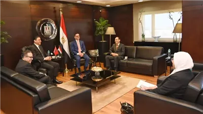 وزير التجارة المغربي يؤكد أهمية التعاون مع مصر واستغلال الموقع الجغرافي للبلدين