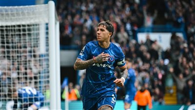 من صناعة فان دايك، كوانساه يسجل هدف تشيلسي الثاني بالخطأ في مرماه