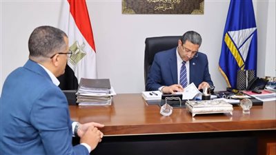 محافظ دمياط يعتمد جداول امتحانات الفصل الدراسي الثاني 