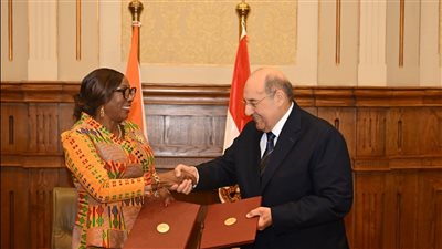 تفاصيل استقبال رئيس مجلس الشيوخ نظيرته من كوت ديفوار 