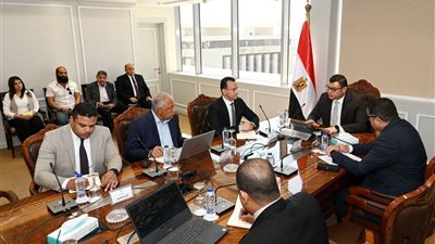 توجيهات من وزير الإسكان بشأن مشروع حدائق تلال الفسطاط 