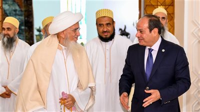 تفاصيل زيارة سلطان البهرة للقاهرة ولقاء الرئيس السيسي (فيديو وصور)