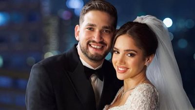 لحظات رومانسية لـ رنا رئيس وعريسها بحفل زفافهما