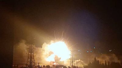 انفجارات عنيفة تهز أحياء مدينة حلب السورية (فيديو)