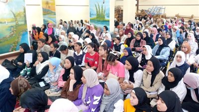 مواعيد البث المباشر لمراجعة المواد الدراسية للشهادة الإعدادية بالقاهرة