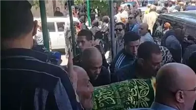 تشييع جثمان الفنان الراحل نعيم عيسى بالإسكندرية (صور)