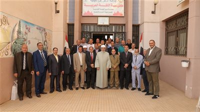 رئيس جامعة الأزهر يتفقد كلية اللغة العربية بالمنوفية، ويؤكد: الشباب هم سواعد الوطن الفتيَّة 