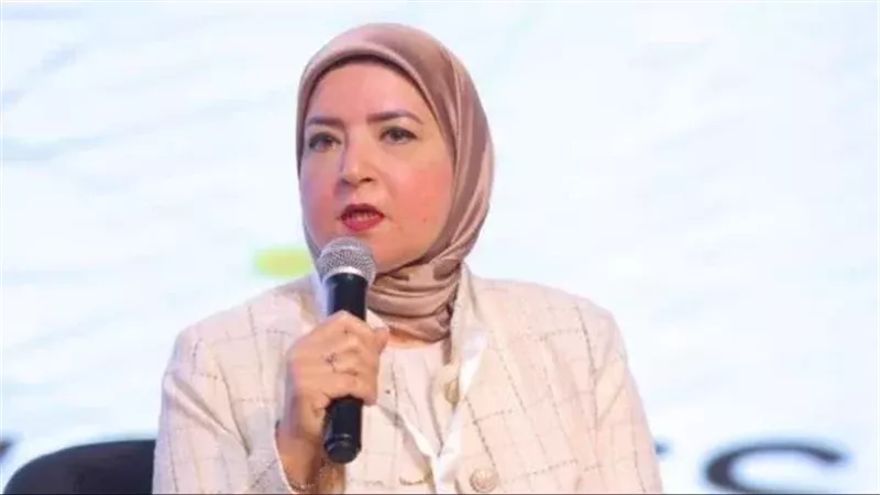  الدكتورة داليا شهاب،