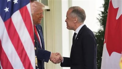 خلف الابتسامات الباردة، مشادة بين ترامب ورئيس وزراء كندا في البيت الأبيض (فيديو)
