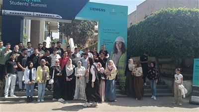 وفد طلابي من هندسة دمنهور يشارك في فعاليات ملتقى 