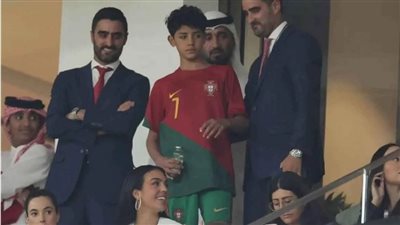 بتغريدة وقائمة، كيف احتفى رونالدو باستدعاء نجله لمنتخب البرتغال (صور)