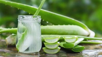 فوائد جل الصبار، لبشرة نقية وشعر قوي وناعم
