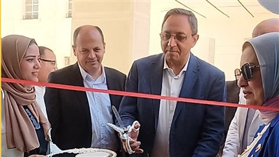 محافظ قنا يفتتح وحدة العلاج الإشعاعي بمركز الأورام (صور )