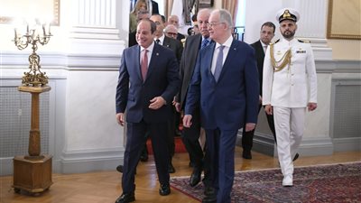  تفاصيل زيارة السيسي لقصر الرئاسة بأثينا ولقاء رئيس اليونان(صور) 