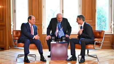  مصر واليونان: حل الدولتين الضمان الوحيد لتحقيق السلام الدائم والاستقرار بالمنطقة