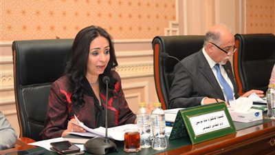 وزيرة التضامن: مسابقة بين المديريات لاختيار الأفضل في تقديم الخدمات للمواطنين