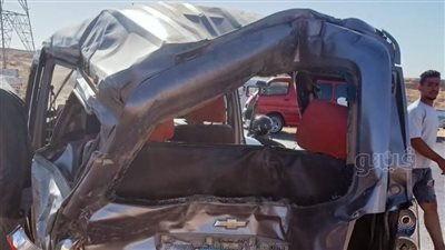 مصرع وإصابة 6 أشخاص في حادث تصادم ببدر (صور)