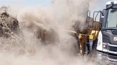 رفع 350 طن مخلفات مبانٍ وردش من مركز ههيا بالشرقية