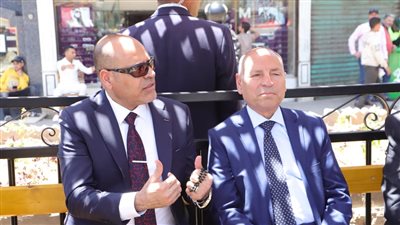 وزير العمل ومحافظ القاهرة يتفقدان أماكن انتظار عمال التراحيل بباب الشعرية