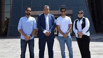 النجم المصري العالمي مينا مسعود يزور مدينة الإنتاج الإعلامي ويشيد بإمكانياتها