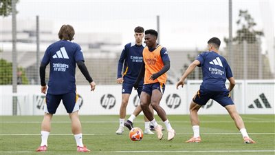 ريال مدريد يستأنف تدريباته استعدادا للكلاسيكو أمام برشلونة (فيديو)