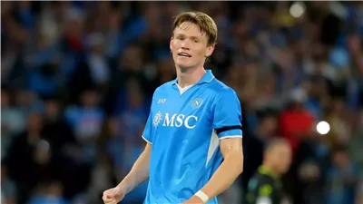 ماكتوميناي يحصد جائزة لاعب الشهر في الدوري الإيطالي