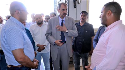 محافظ سوهاج يتفقد مركز الكوثر الطبي ويوجه بخطة عاجلة لتشغيله