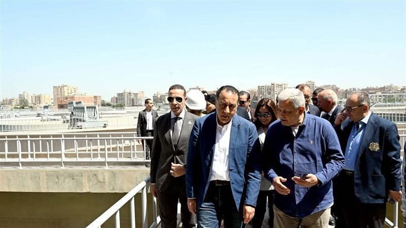 رئيس الوزراء يتفقد
