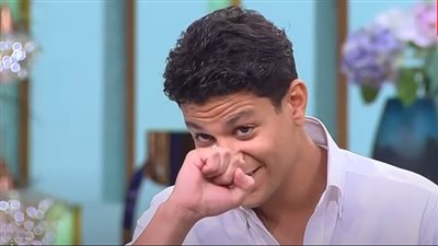 الدبلة في إيدي، أحمد داش يعلن ارتباطه ويفصح عن موعد حفل الزواج (فيديو)