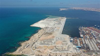 5 مميزات لمحطة حاويات تحيا مصر بميناء دمياط، تعرف عليها 