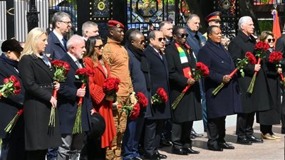 السيسي يشهد العرض العسكري في موسكو بمناسبة الذكرى الـ80 للنصر (صور)