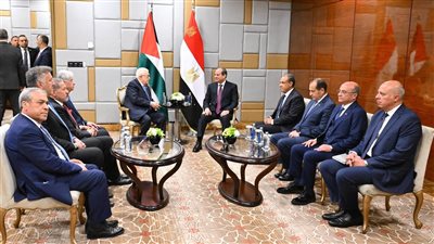  وقف حرب غزة والقمة العربية بالعراق يتصدران المباحثات المصرية الفلسطينية في موسكو (صور)
