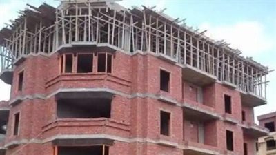 بعد حادث طريق الواحات، أستاذ تخطيط عمراني يطالب بتنظيم عمل المقاولين العام والباطن