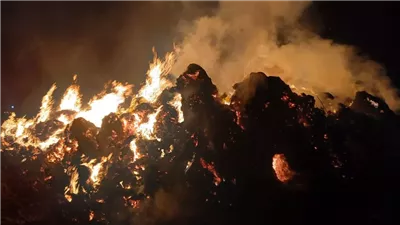 حريق هائل يلتهم مصنع عسل أسود في قنا والدفع بـ 4 سيارات إطفاء للسيطرة (صور)