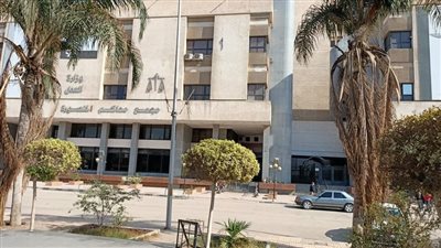 مستأنف المنصورة تنظر محاكمة شخص قتل زوجته ووالديها بميت غمر 