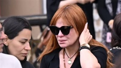 آخرهم كارول سماحة، نجوم واصلوا تقديم أعمالهم الفنية رغم آلام الفقد والفراق