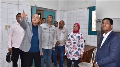 محافظ الأقصر يوجه بتطوير المعمل الإقليمي المشترك ورفع كفاءته (صور)