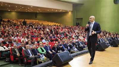 قرارات عاجلة من وزير التعليم بشأن امتحانات الثانوية العامة والشهادة الإعدادية