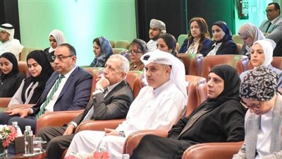 الأكاديمية العربية يشارك في منتدى الدوحة حول 