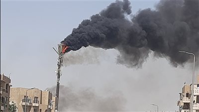 السيطرة على حريق هائل في برج اتصالات شهير بجوار معهد أورام التجمع الأول