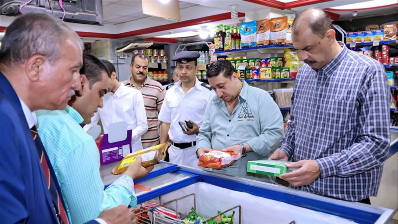 محافظ سوهاج في جولاته