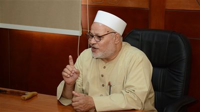 رئيس جامعة الأزهر الأسبق يحذر الطلاب الوافدين من دعاوى الكراهية على وسائل التواصل 