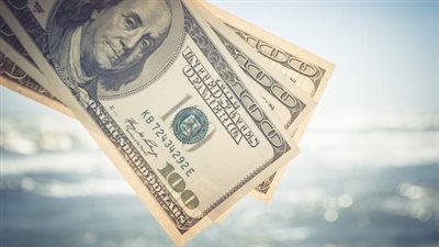 تراجع سعر صرف الدولار في البنوك بختام تعاملات اليوم (تحديث لحظي)