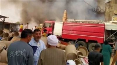 اللقطات الأولى لحريق مخزن خردة في الشرقية (صور)