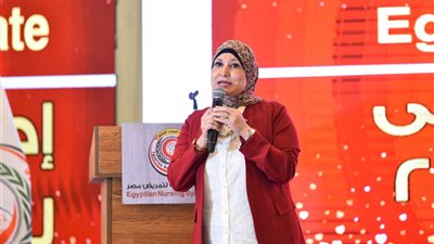 كوثر محمود: التمريض يمثل 60% من المنظومة الصحية بمصر