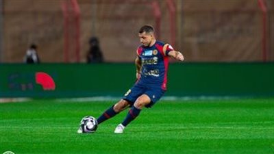 بمشاركة طارق حامد، ضمك يفوز علي الرائد بهدف في الدوري السعودي 